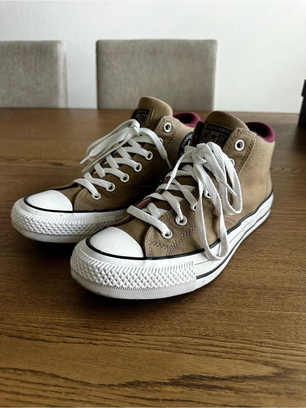 Converse Mid-Top Sneakers in Tan and White with Maroon Lining